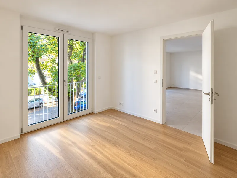 Single Apartment; sonnige 2-Zimmerwohnung mit EBK — photo 1